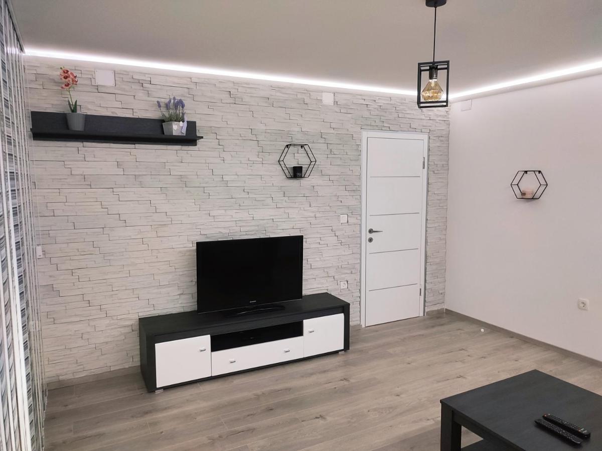 Apartman Levi Pula Exterior foto