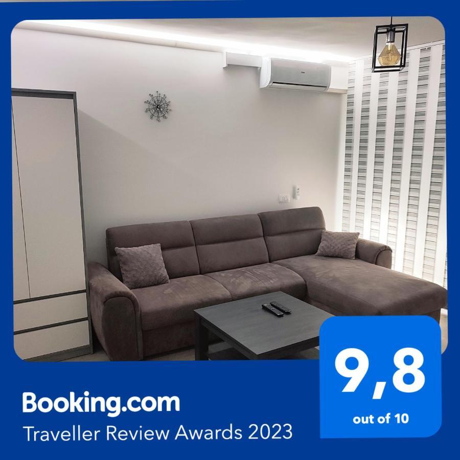 Apartman Levi Pula Exterior foto