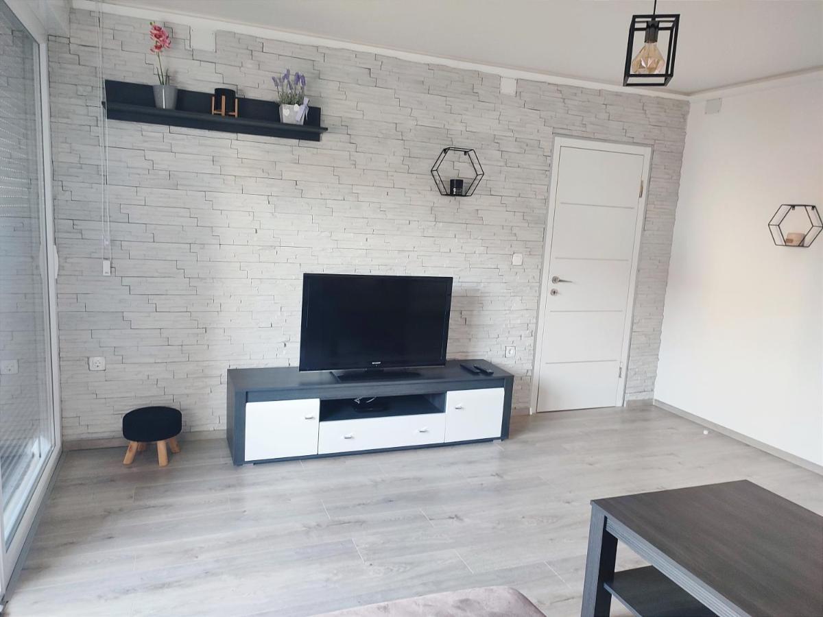 Apartman Levi Pula Exterior foto